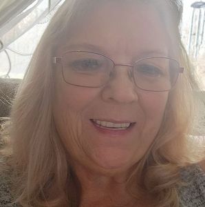 Meet your Posher, Jeanette